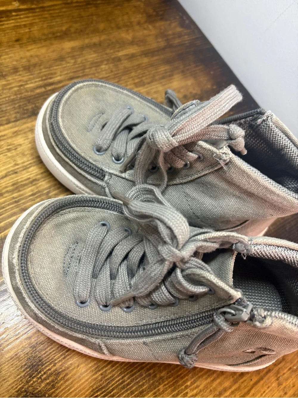 Billy Gray Zip Around Sneakers Kids Size 11 Extra Wide